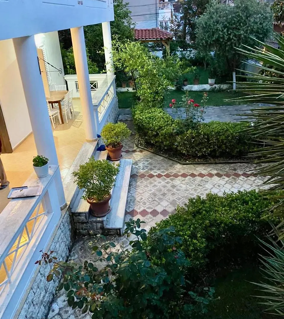 Modern Studio Apartment In A Villa - Tirane 0*, Tirana