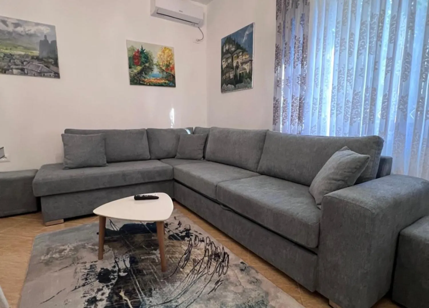 Modern Studio Apartment In A Villa - Tirane