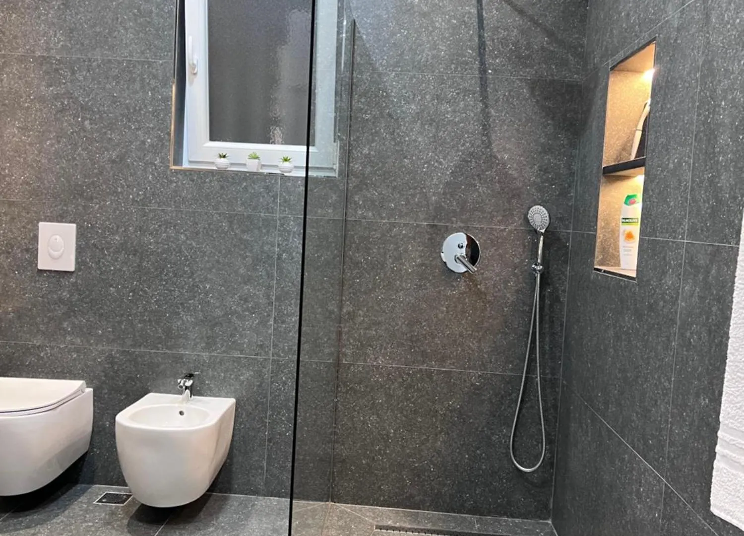Modern Studio Apartment In A Villa - Tirane 0*, Tirana